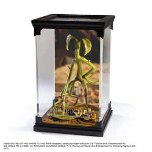 Asticello Harry Potter figurina ufficiale Creature Magiche con teca da esposizione